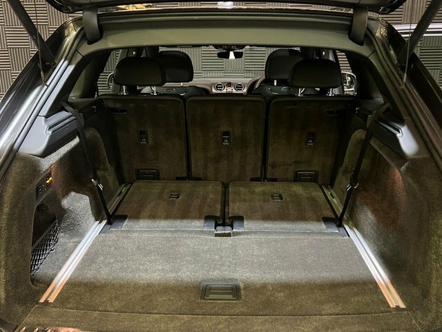 Bentley Bentayga Suv  #31