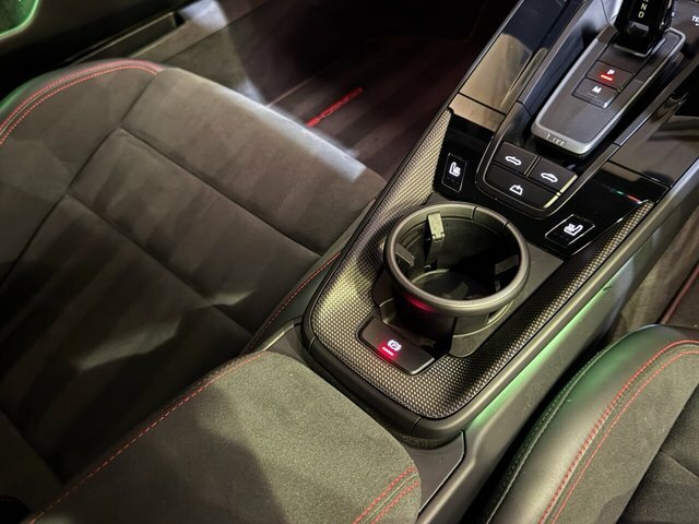 Porsche 911 Gt3 2025 Black #17