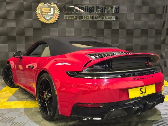 Porsche 911 Gt3 2025 Black #32