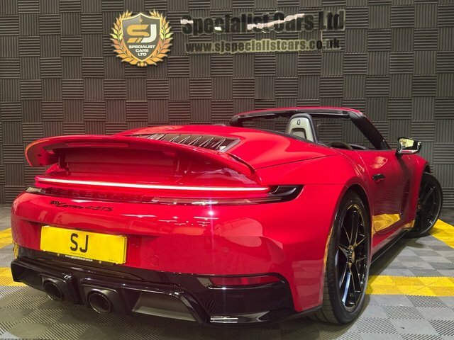 Porsche 911 Gt3 2025 Black #31