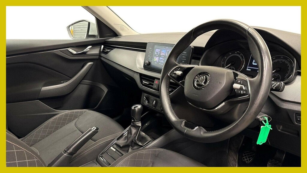 Skoda Kamiq 1.0 Tsi Se Euro 6 Ss White #5