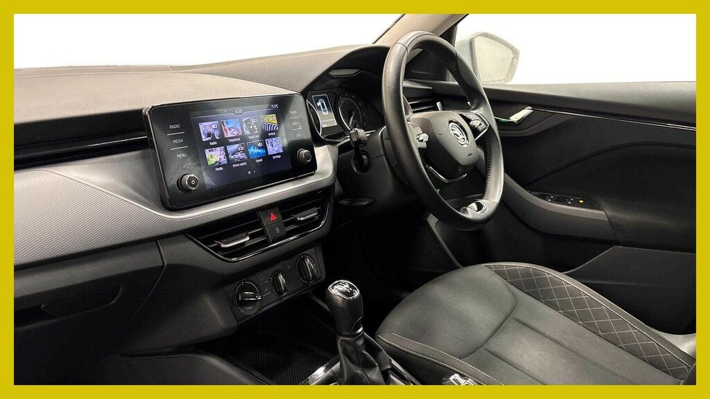 Skoda Kamiq 1.0 Tsi Se Euro 6 Ss White #2