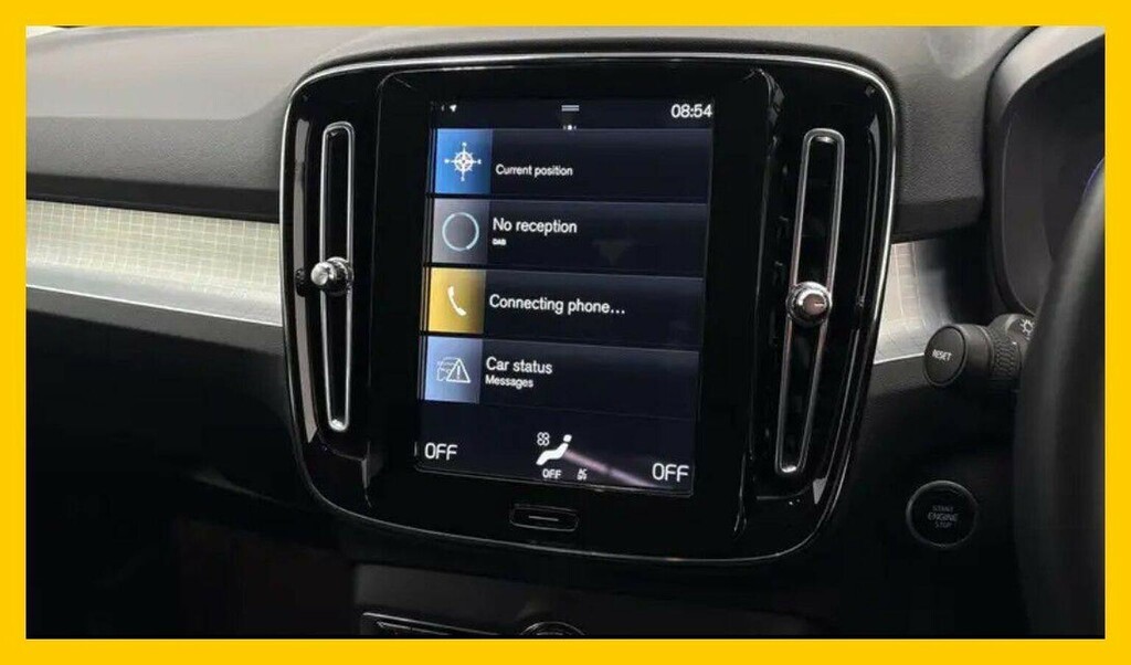 Volvo XC40 1.5 T3 Momentum Euro 6 Ss White #5