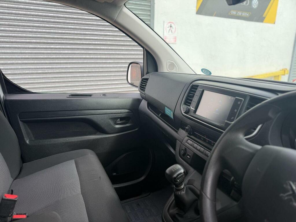 Peugeot Expert Mpv White #28