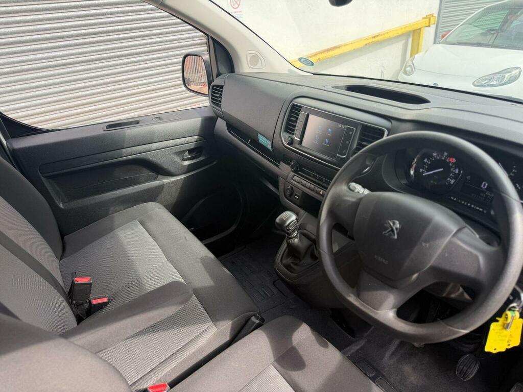 Peugeot Expert Mpv White #27