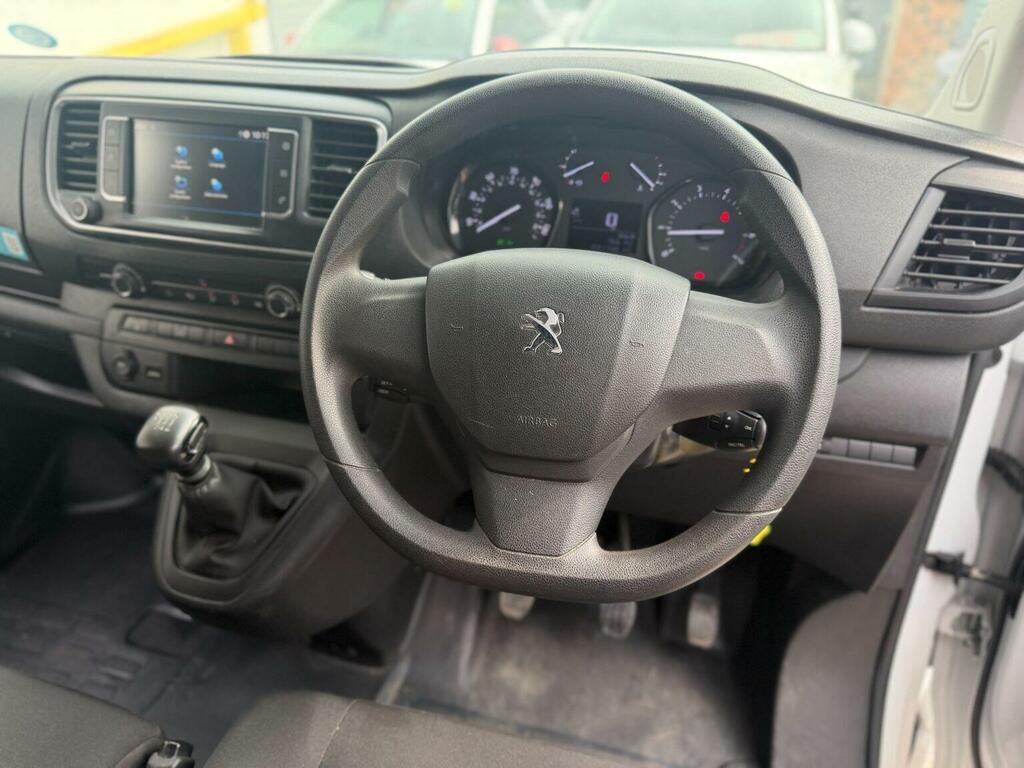 Peugeot Expert Mpv White #36