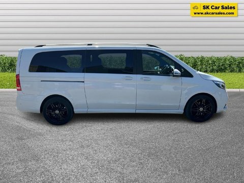 Mercedes-Benz V Class 2.2 V250d Amg White #3
