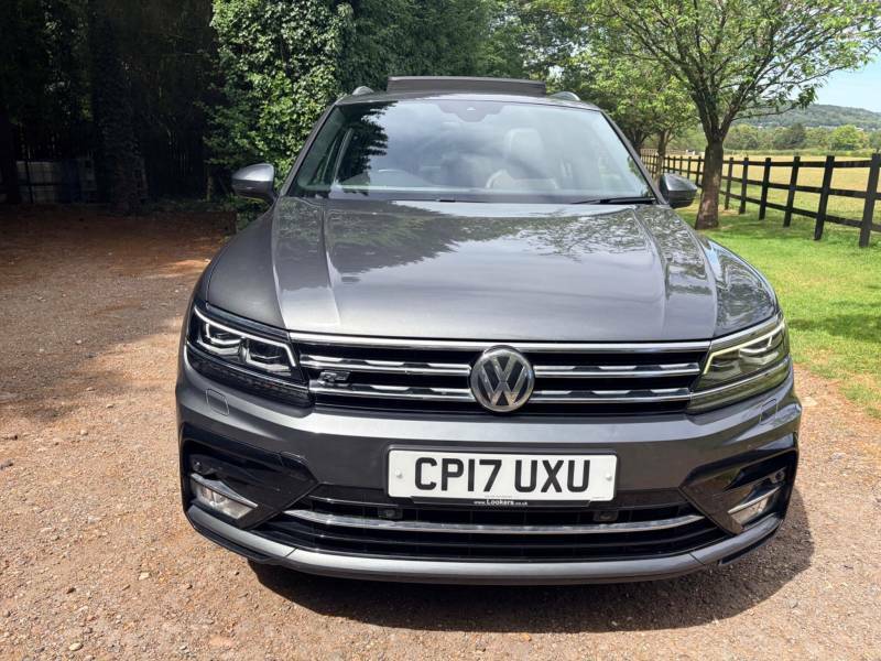 Volkswagen Tiguan 2.0 Tdi Bluemotion Tech R-line Euro 6 Ss Grey #2