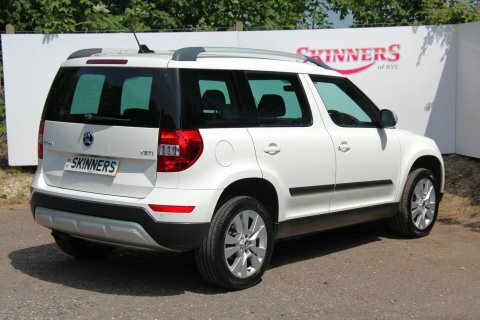 Skoda Yeti Outdoor Se L White #5