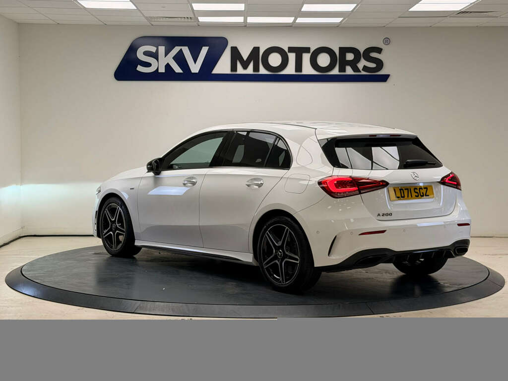 Mercedes-Benz A Class 1.3 A 200 Amg Line Edition Premium LD71SGZ White #5