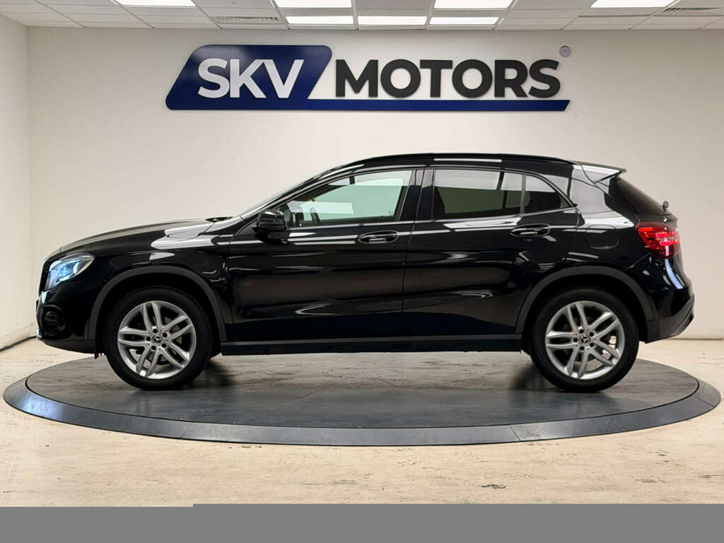 Mercedes-Benz GLA Class 1.6 Gla 180 Urban Edition BC19OEO Black #4