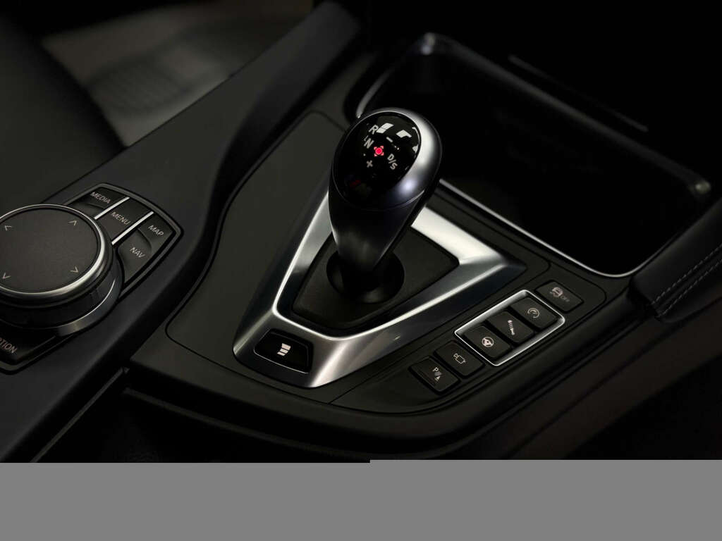 BMW M4 3.0 M4 Competition Edition Package YH20LFJ Black #2