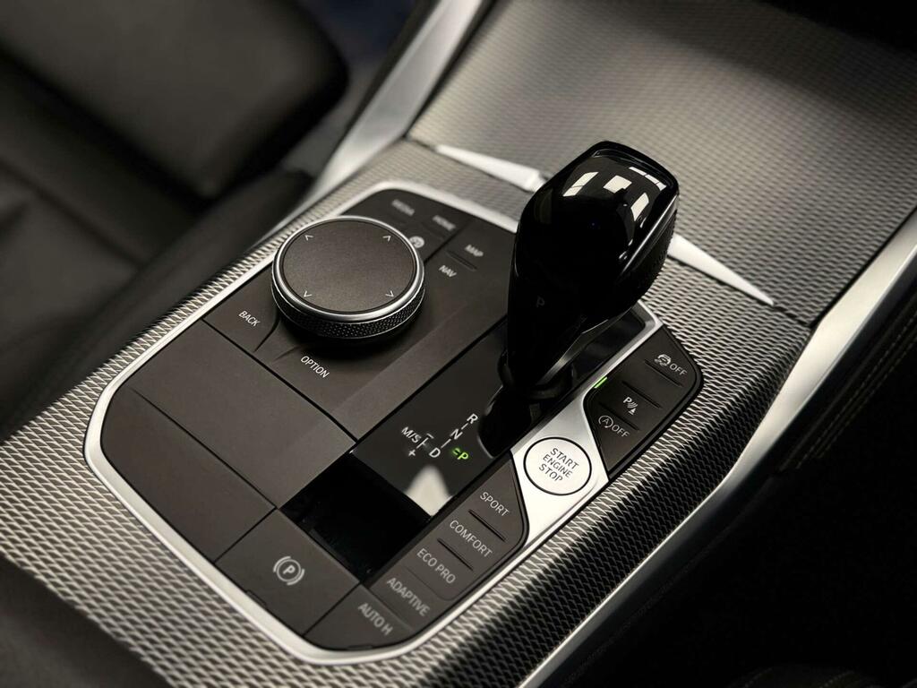 BMW 4 Series Coupe YG22YJW Blue #4