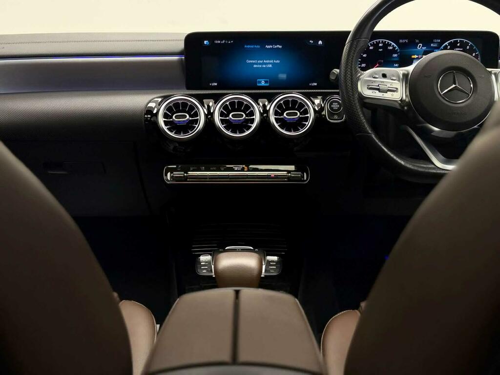 Mercedes-Benz CLA Class Coupe LV70AVE White #5