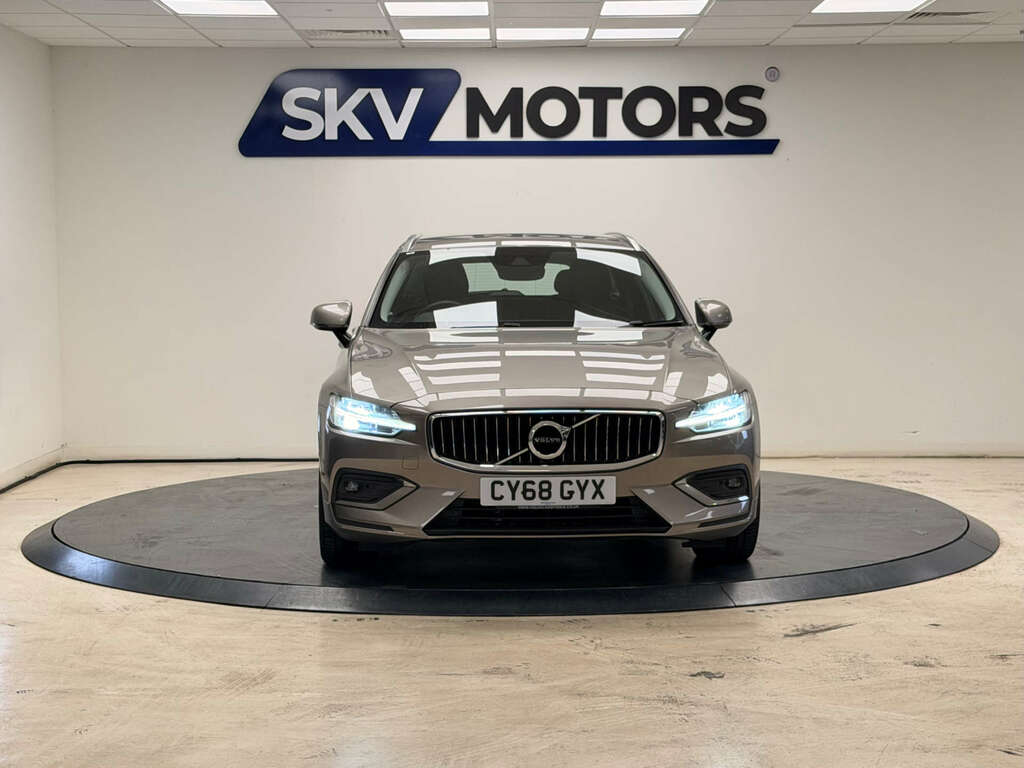 Volvo V60 2.0 V60 Inscription D3 CY68GYX Grey #2