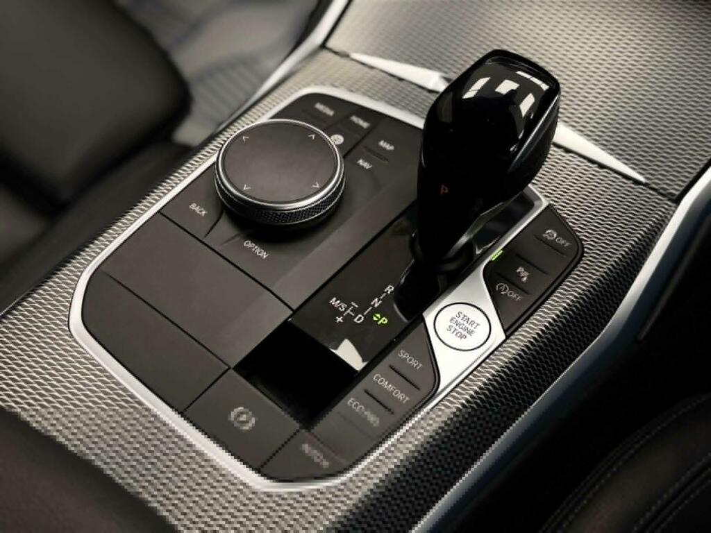 BMW 3 Series Saloon VA22MKJ Grey #5
