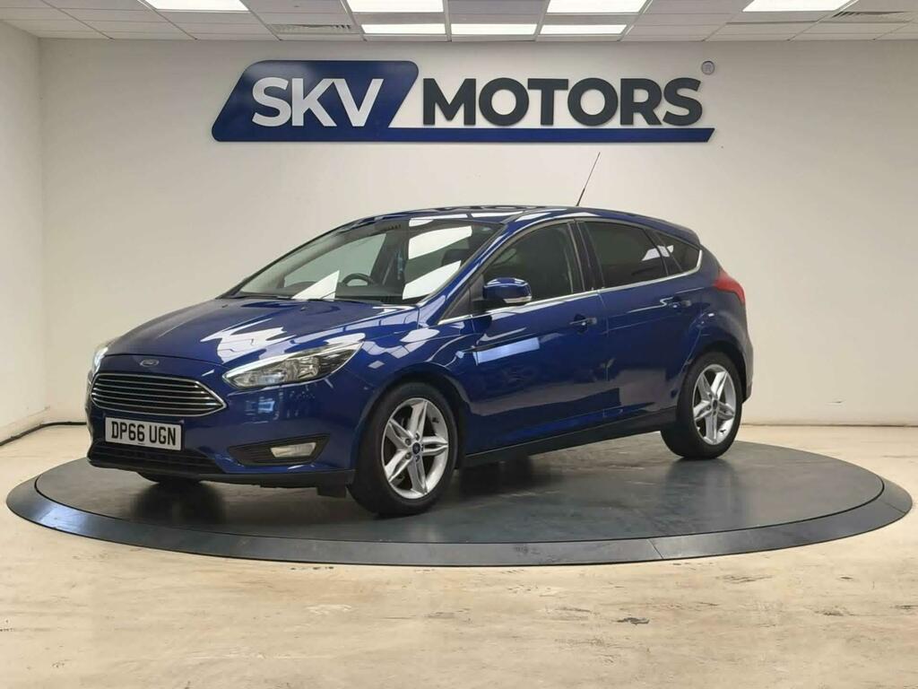 Ford Focus Hatchback DP66UGN Blue #5