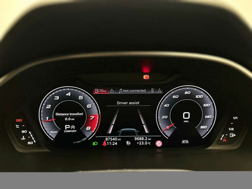 Audi Q3 35 Tfsi Sport Grey #23