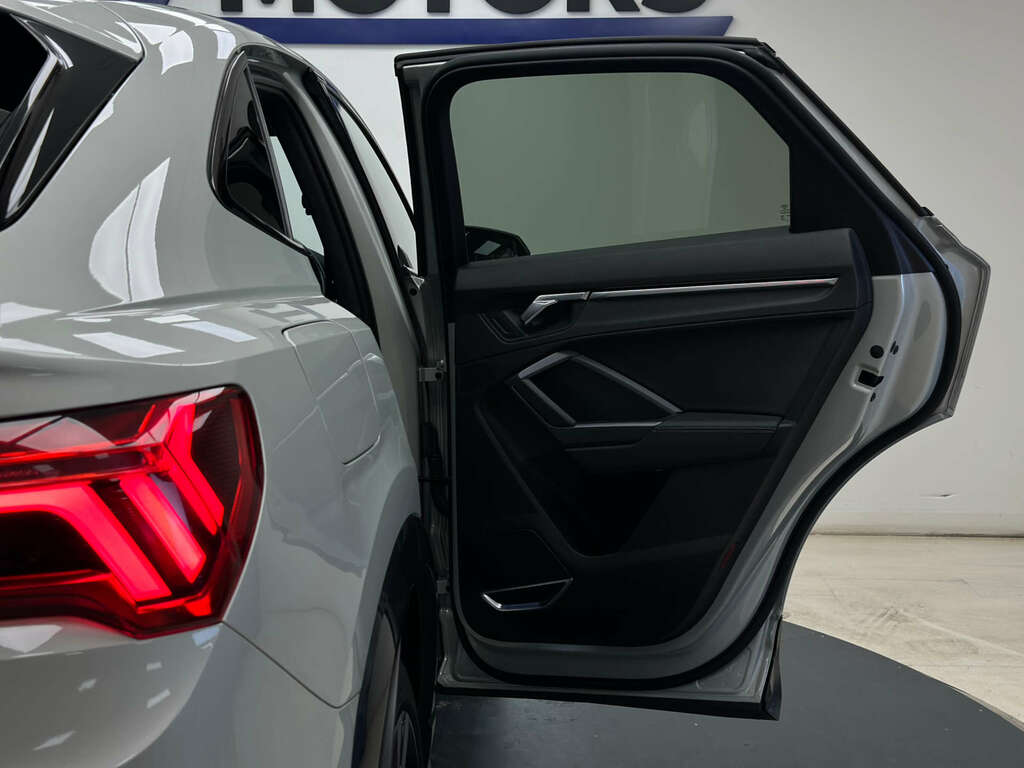 Audi Q3 35 Tfsi Sport Grey #12