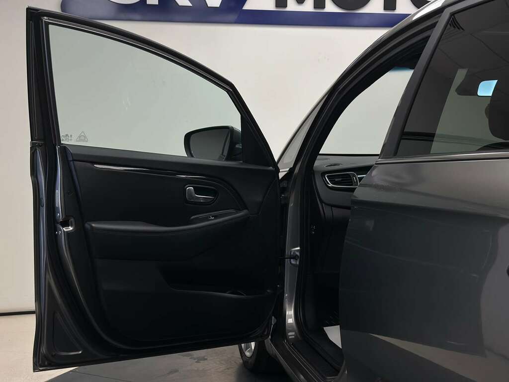 Kia Carens 1.7 Crdi 139 2 Dct Blue #8