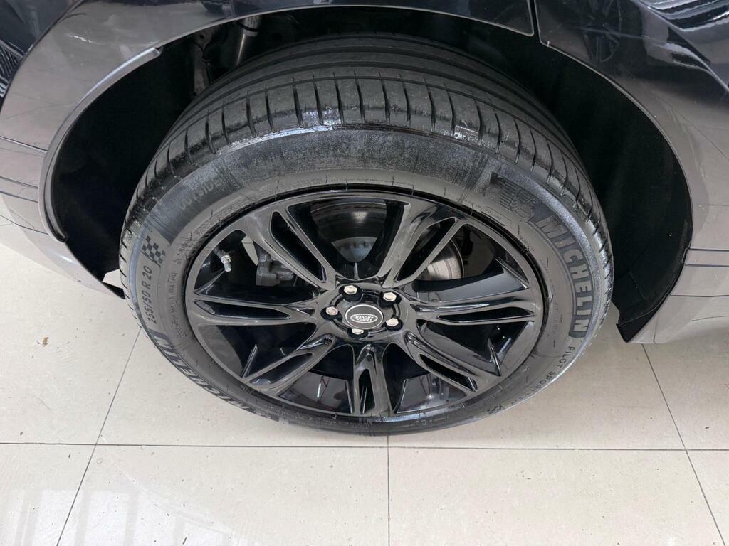 Land Rover Range Rover Velar Land Rover 3.0 D300 Mhev R-dynamic Se A Black #64
