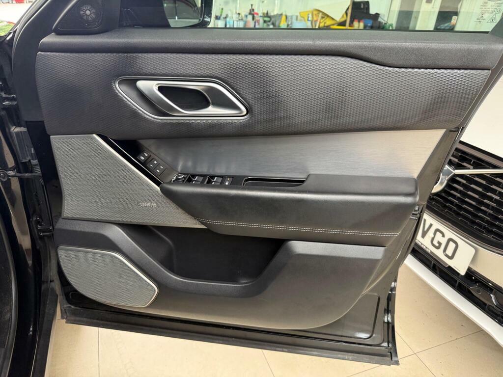 Land Rover Range Rover Velar Land Rover 3.0 D300 Mhev R-dynamic Se A Black #14