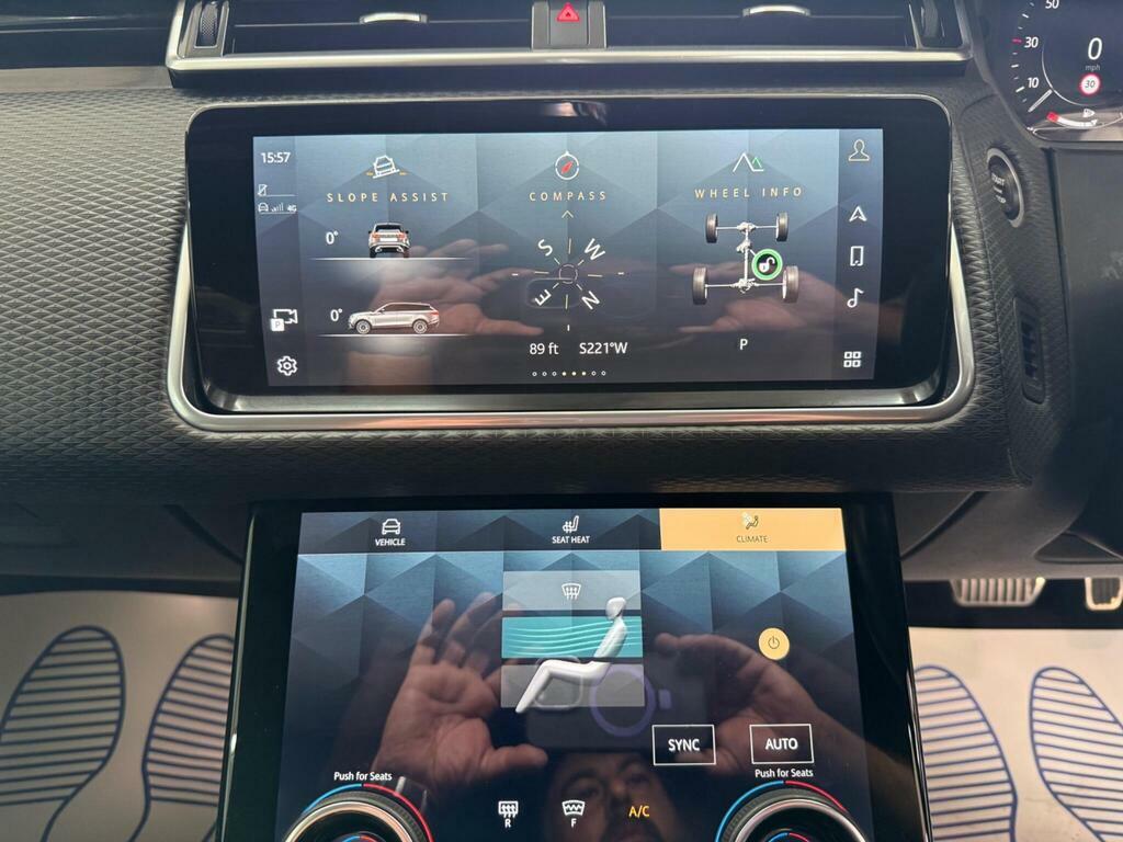 Land Rover Range Rover Velar Land Rover 3.0 D300 Mhev R-dynamic Se A Black #41
