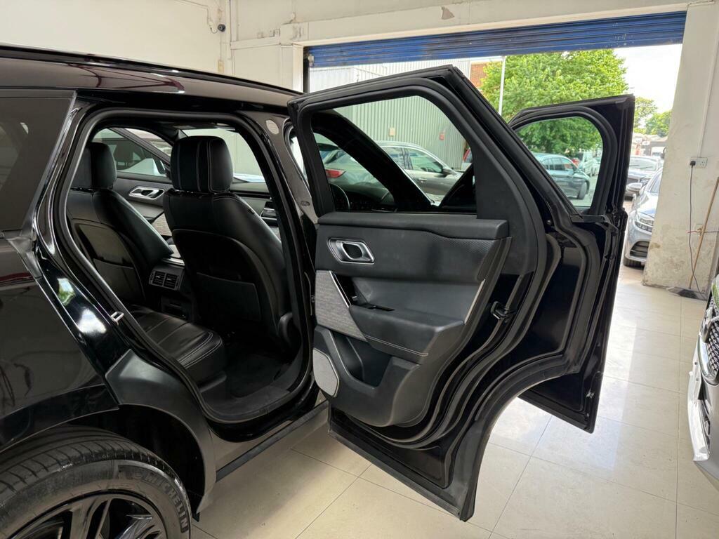Land Rover Range Rover Velar Land Rover 3.0 D300 Mhev R-dynamic Se A Black #52