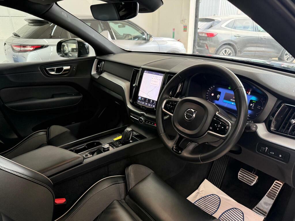 Volvo XC60 2.0H T6 Recharge 11.6Kwh R-design Suv P Black #20