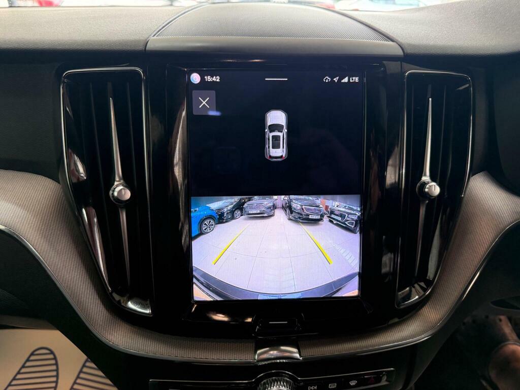 Volvo XC60 2.0H T6 Recharge 11.6Kwh R-design Suv P Black #31