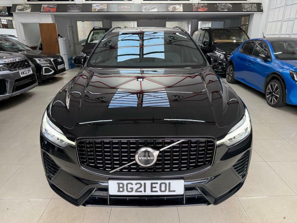 Volvo XC60 2.0H T6 Recharge 11.6Kwh R-design Suv P Black #4
