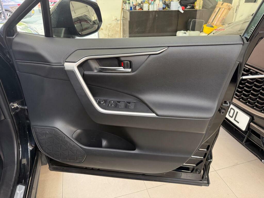 Toyota Rav 4 Dynamic Black #13