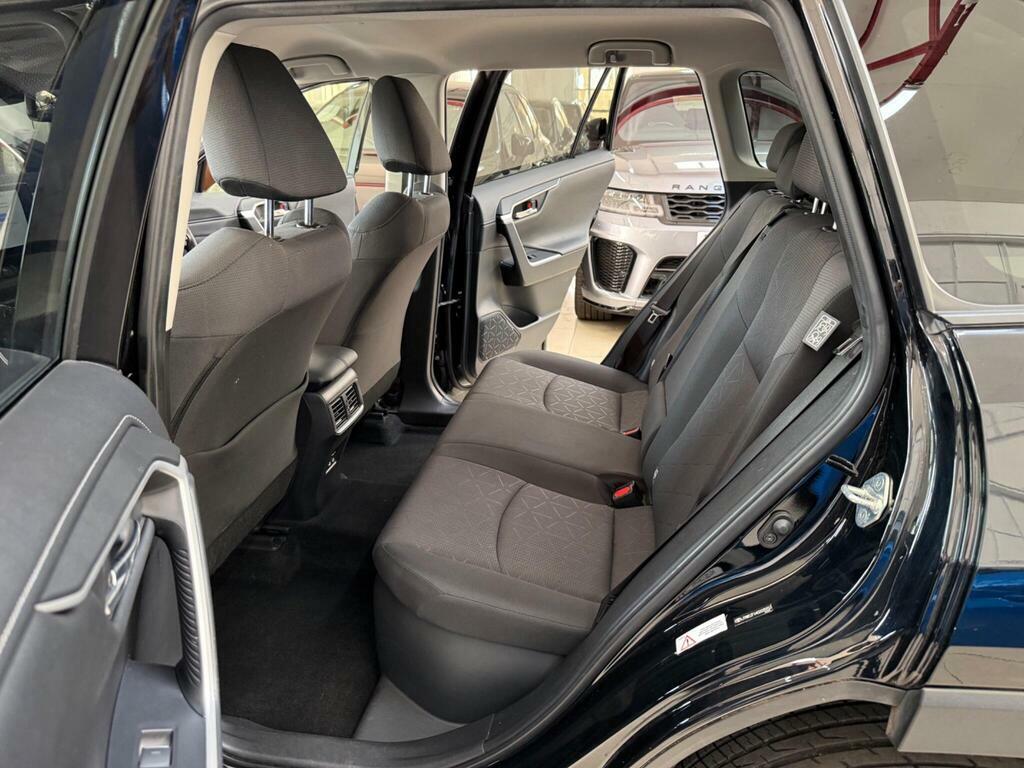 Toyota Rav 4 Dynamic Black #42