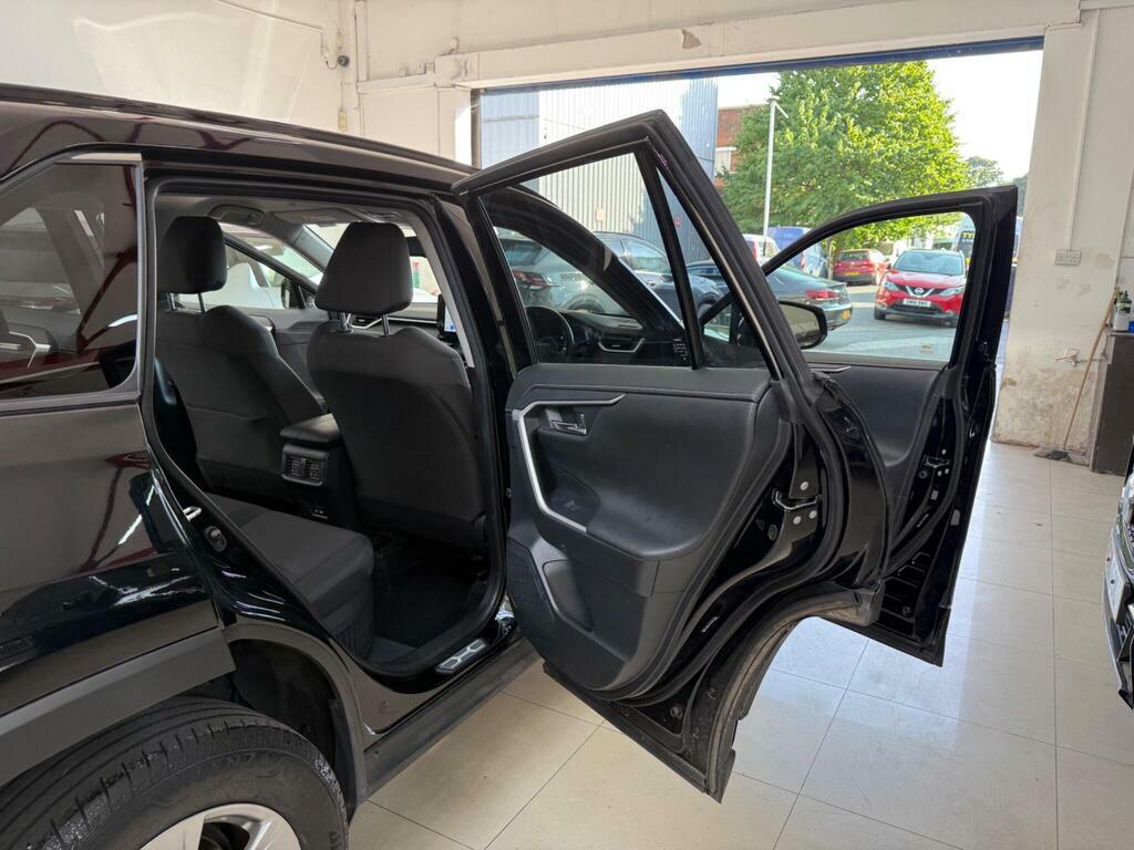 Toyota Rav 4 Dynamic Black #36