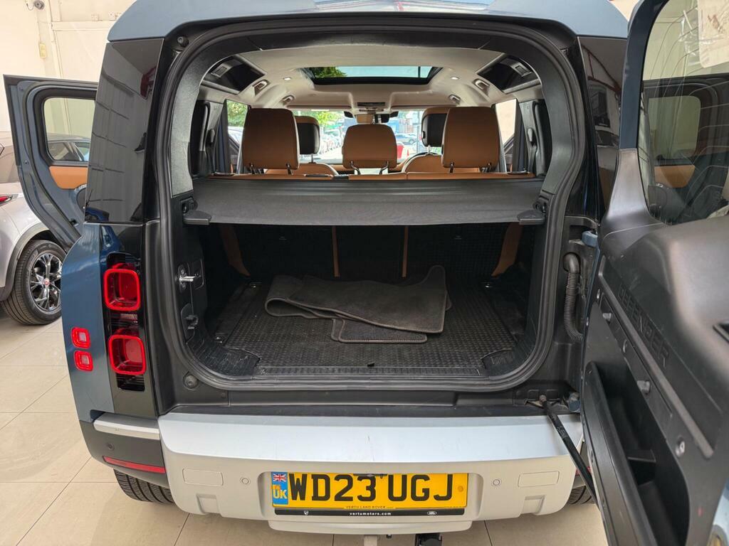 Land Rover Defender 110 D250 X-dynamic Se Eiger Grey Grey #57
