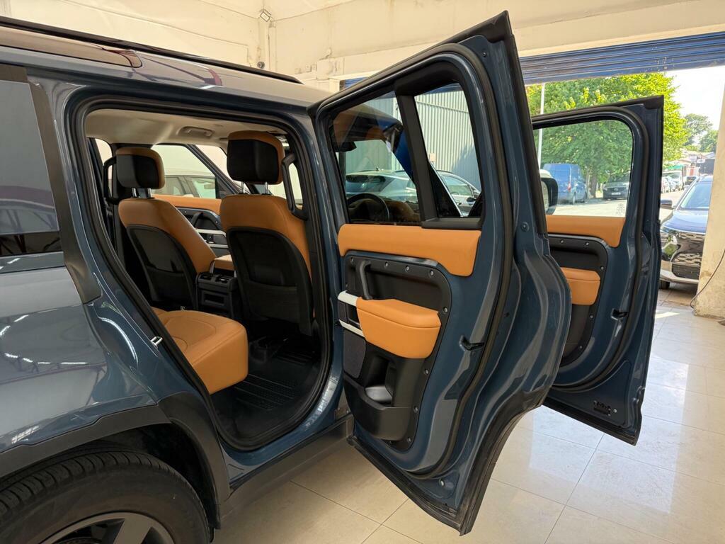 Land Rover Defender 110 D250 X-dynamic Se Eiger Grey Grey #47
