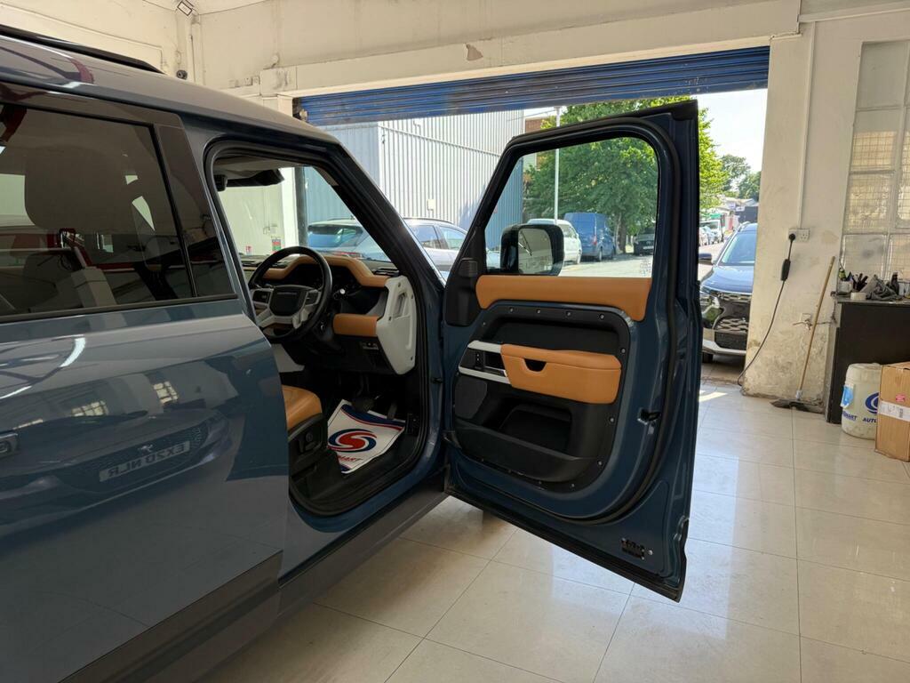 Land Rover Defender 110 D250 X-dynamic Se Eiger Grey Grey #13