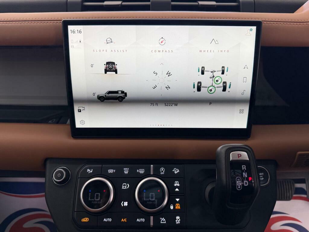 Land Rover Defender 110 D250 X-dynamic Se Eiger Grey Grey #30
