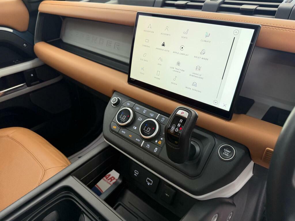 Land Rover Defender 110 D250 X-dynamic Se Eiger Grey Grey #39