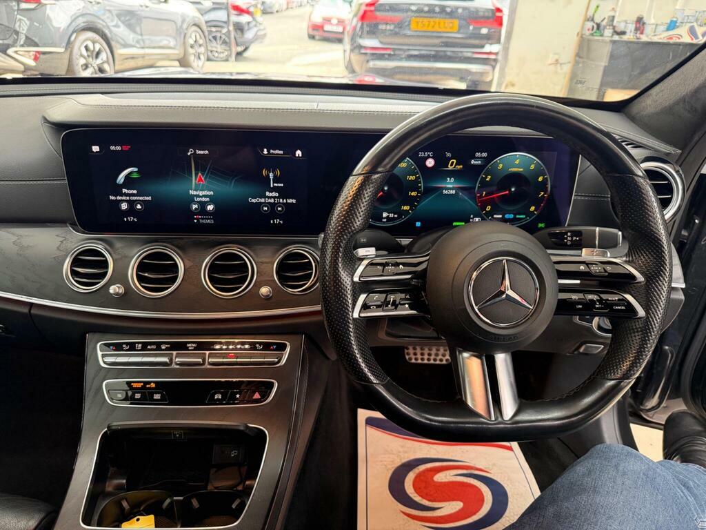 Mercedes-Benz E Class E300 Amg Line Premium 9G-tronic Black #22