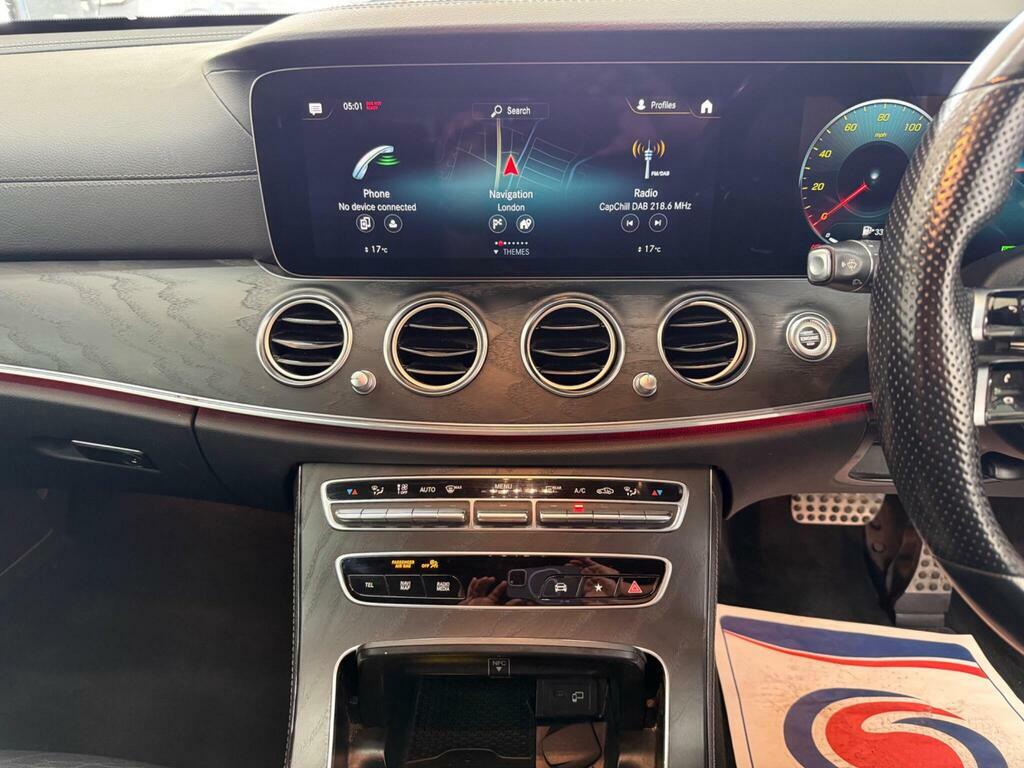Mercedes-Benz E Class E300 Amg Line Premium 9G-tronic Black #23