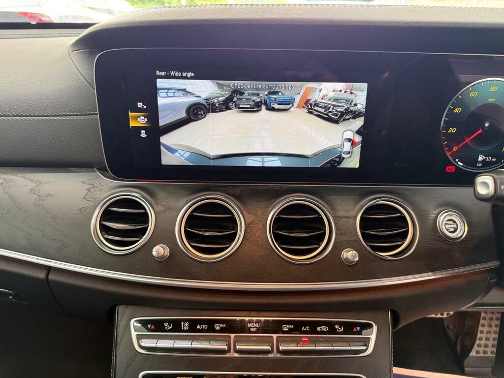Mercedes-Benz E Class E300 Amg Line Premium 9G-tronic Black #28