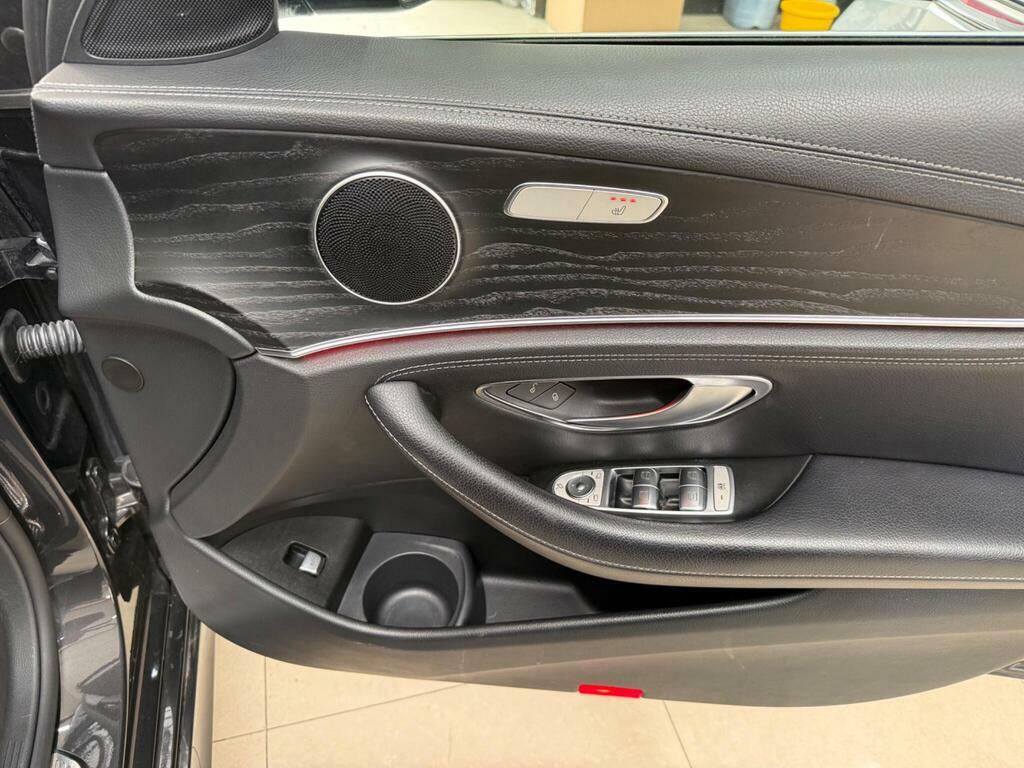 Mercedes-Benz E Class E300 Amg Line Premium 9G-tronic Black #15