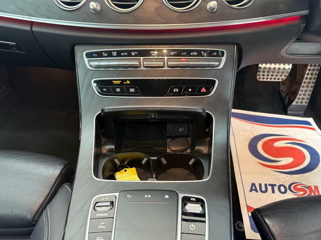 Mercedes-Benz E Class E300 Amg Line Premium 9G-tronic Black #26