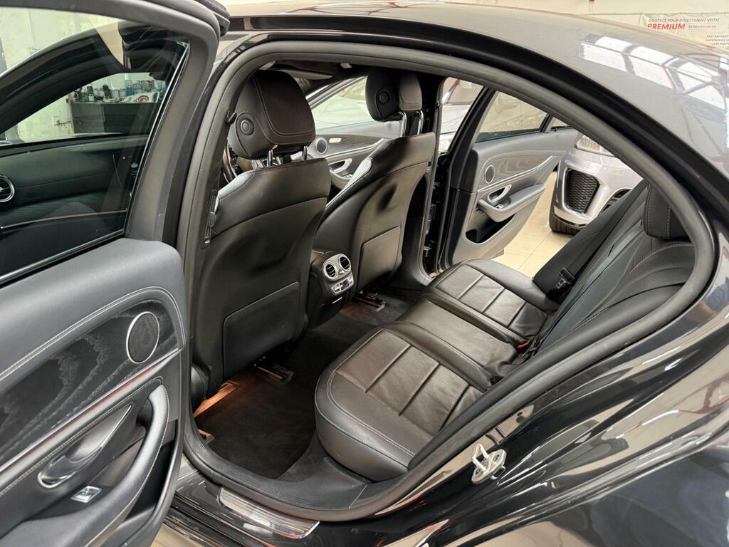 Mercedes-Benz E Class E300 Amg Line Premium 9G-tronic Black #41