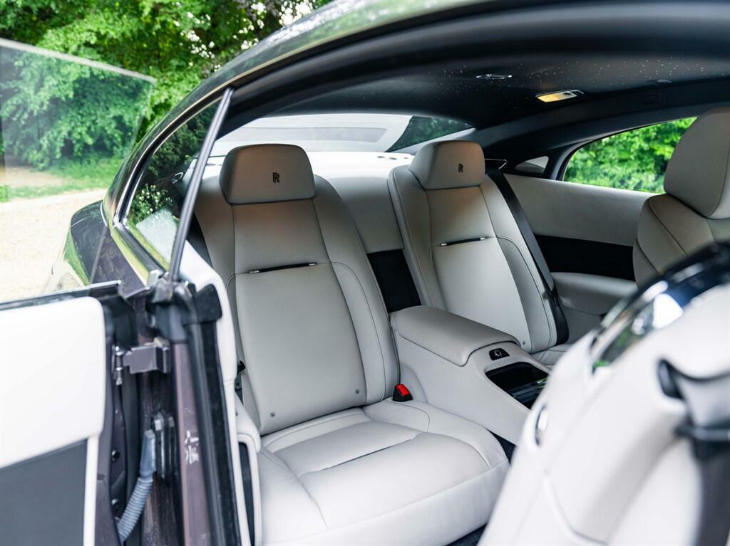 Rolls-Royce Wraith Wraith V12 Black #18