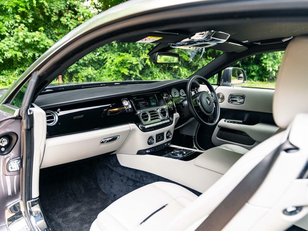Rolls-Royce Wraith Wraith V12 Black #30