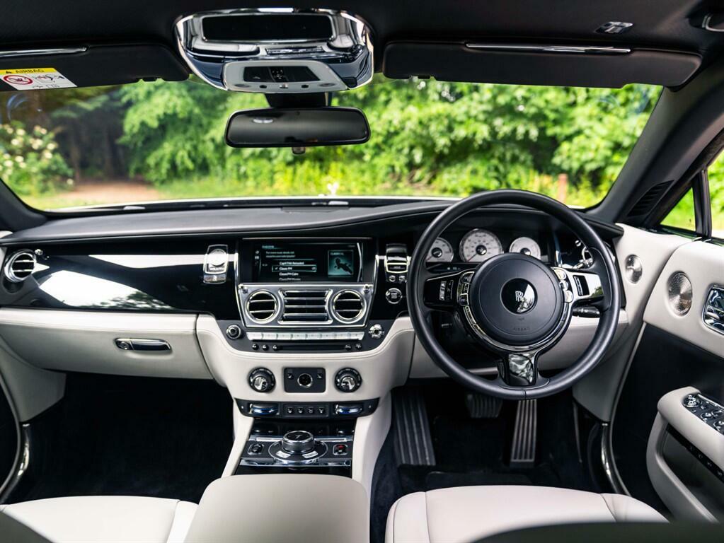 Rolls-Royce Wraith Wraith V12 Black #22