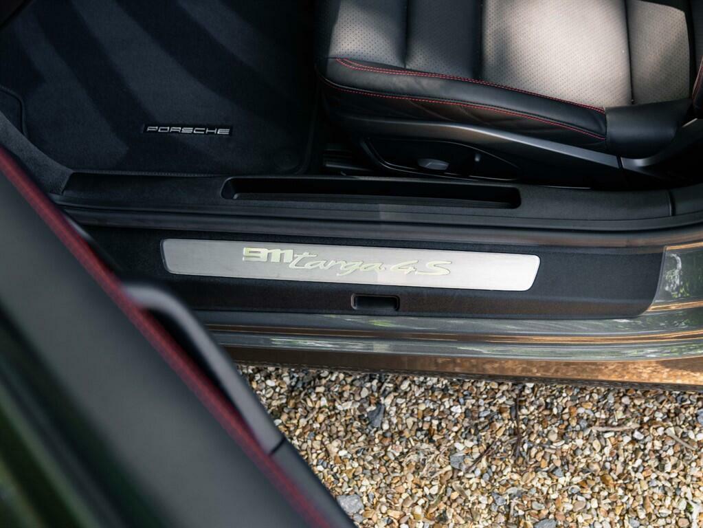 Porsche 911 3.0T 992 Carrera Pdk Euro 6 2-Door  #22
