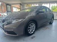 Honda Civic 1.6 I-dtec Es-t 5-Door Free Tax Grey #38